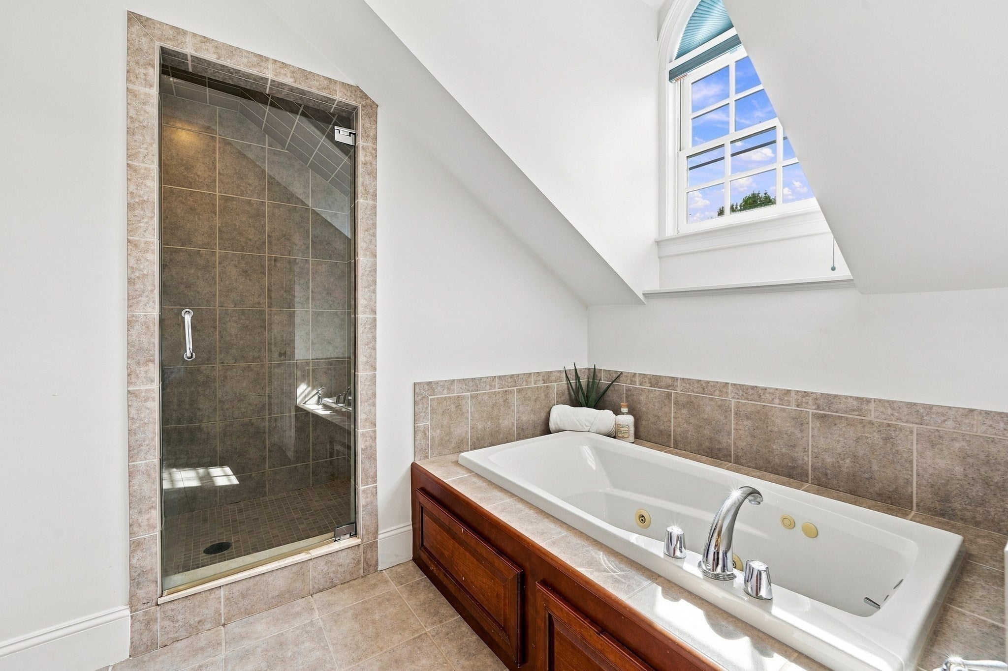 426 Main St #1, Waltham, MA, 426 Main St #1, Waltham, MA Photo #27