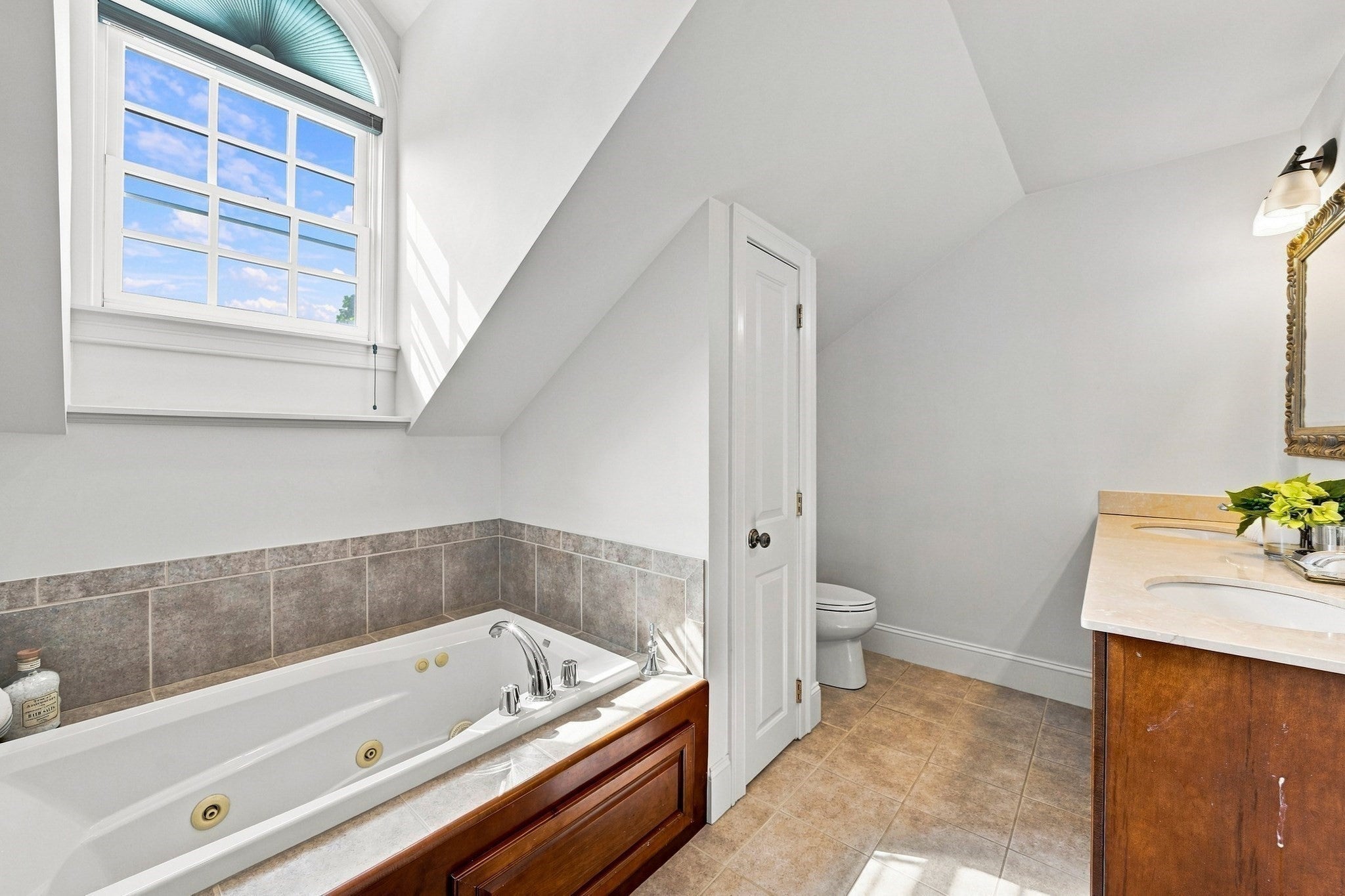426 Main St #1, Waltham, MA, 426 Main St #1, Waltham, MA Photo #26