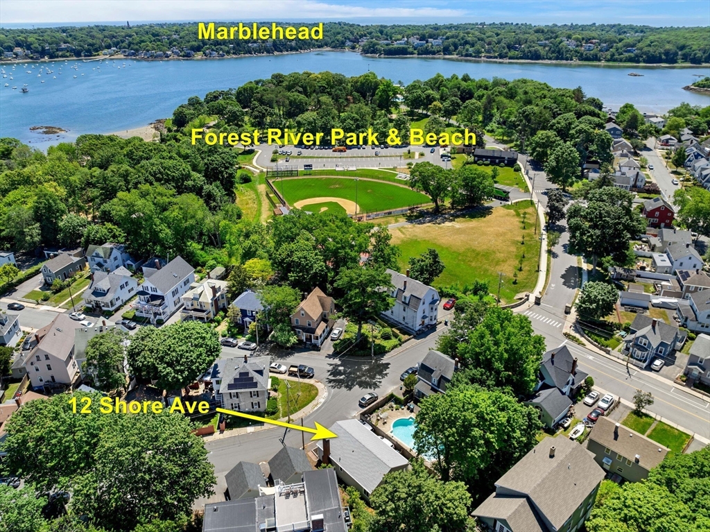 12 Shore Ave