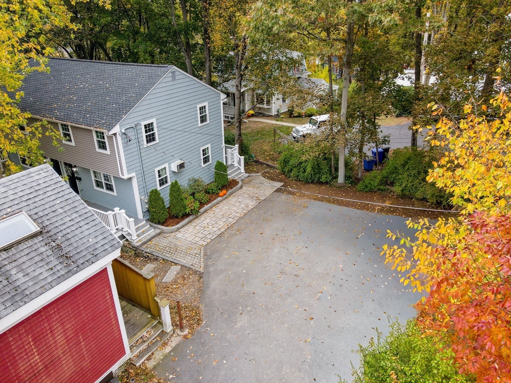 58 Westminster Ave 58