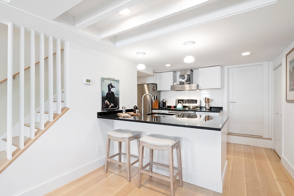 120 Pembroke St #1, Boston, MA Photo #14