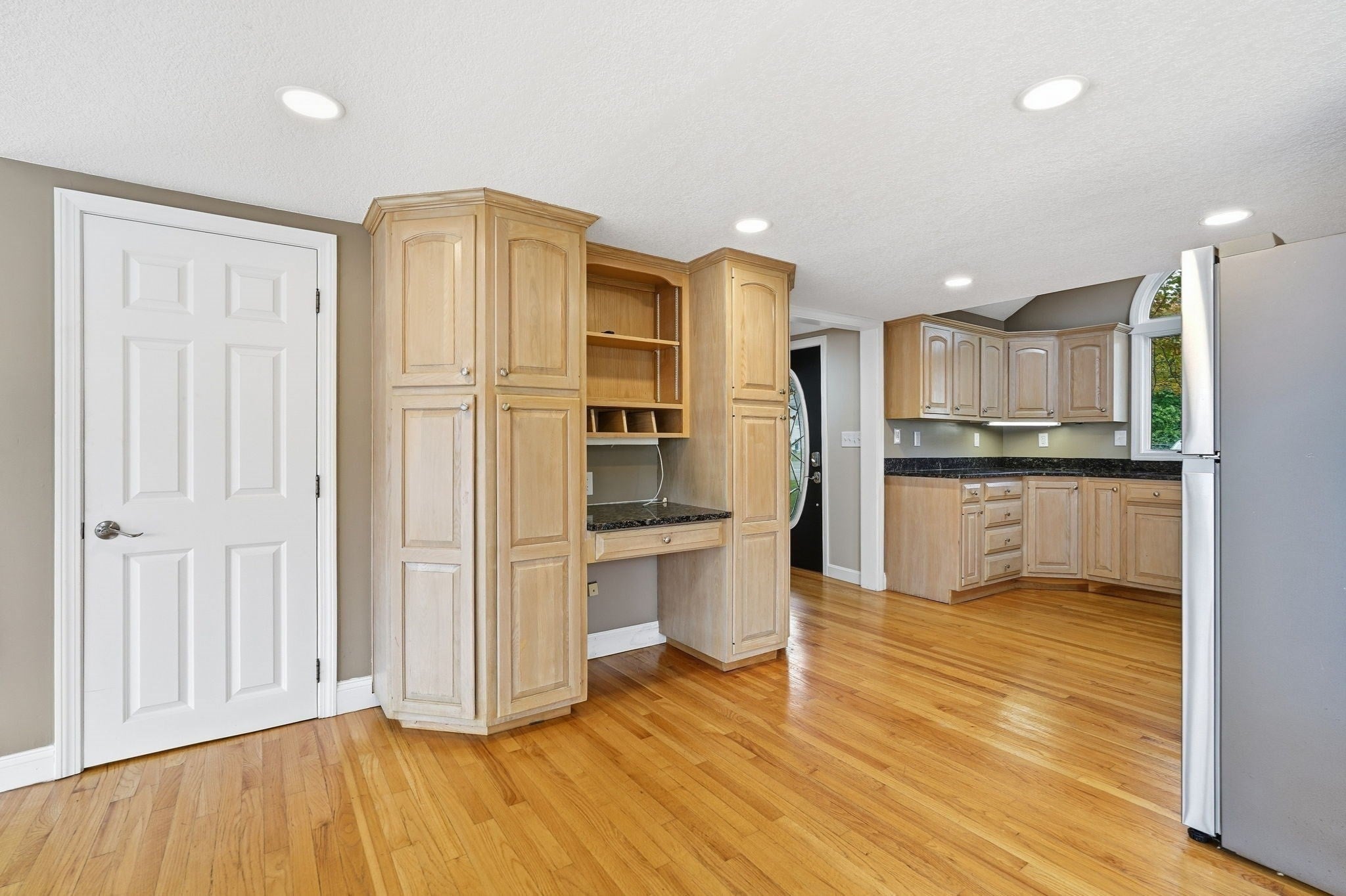 185 Miller St, Ludlow, MA, 185 Miller St, Ludlow, MA Photo #12