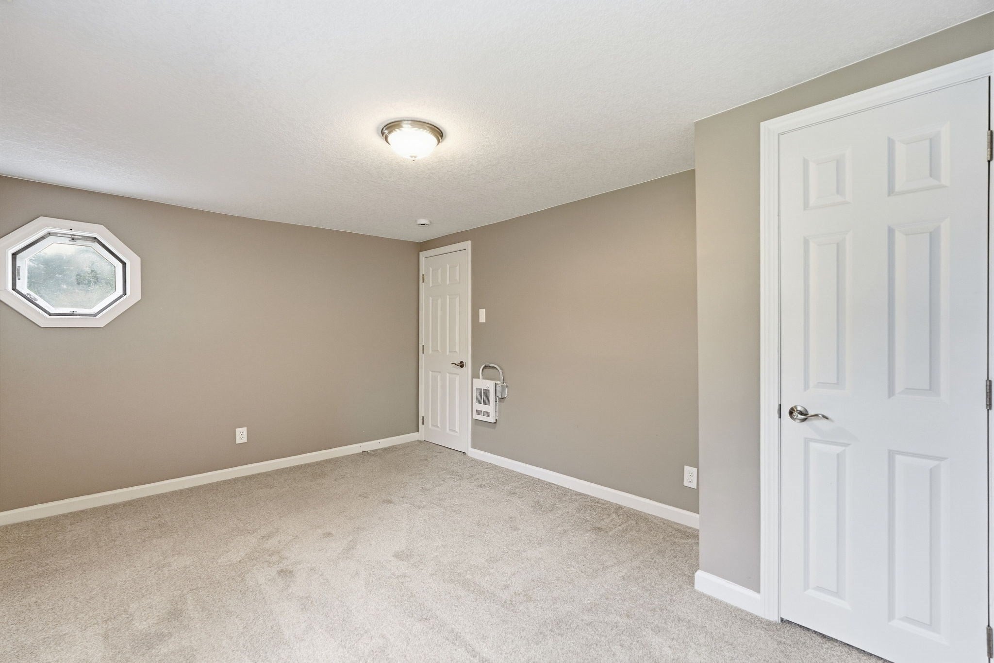 185 Miller St, Ludlow, MA, 185 Miller St, Ludlow, MA Photo #34