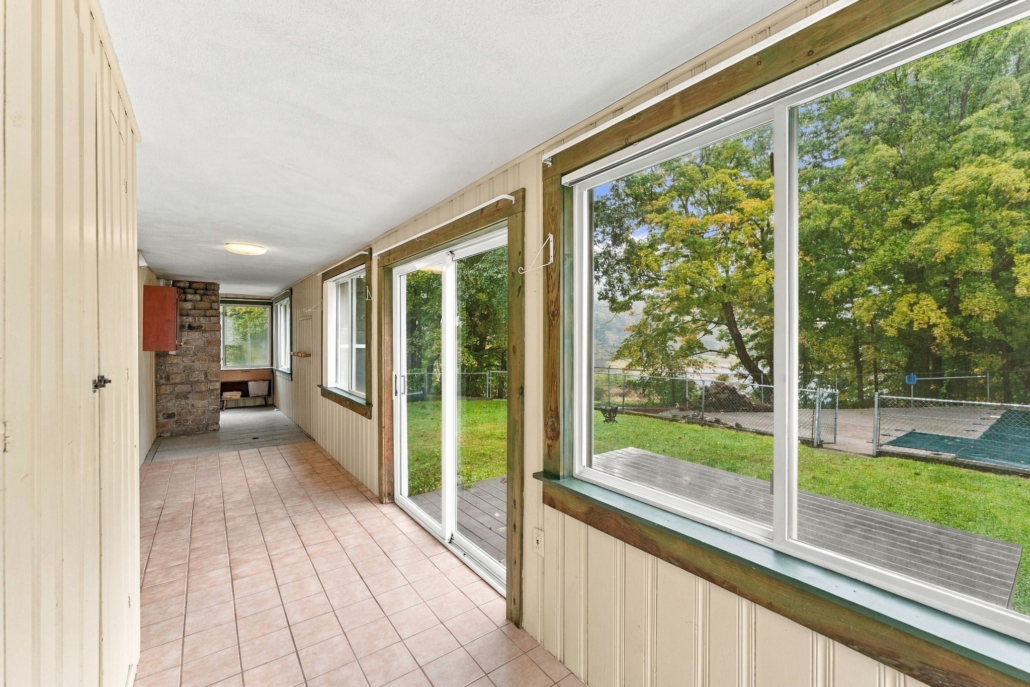 37 Mill St, Burrillville, RI Photo #17