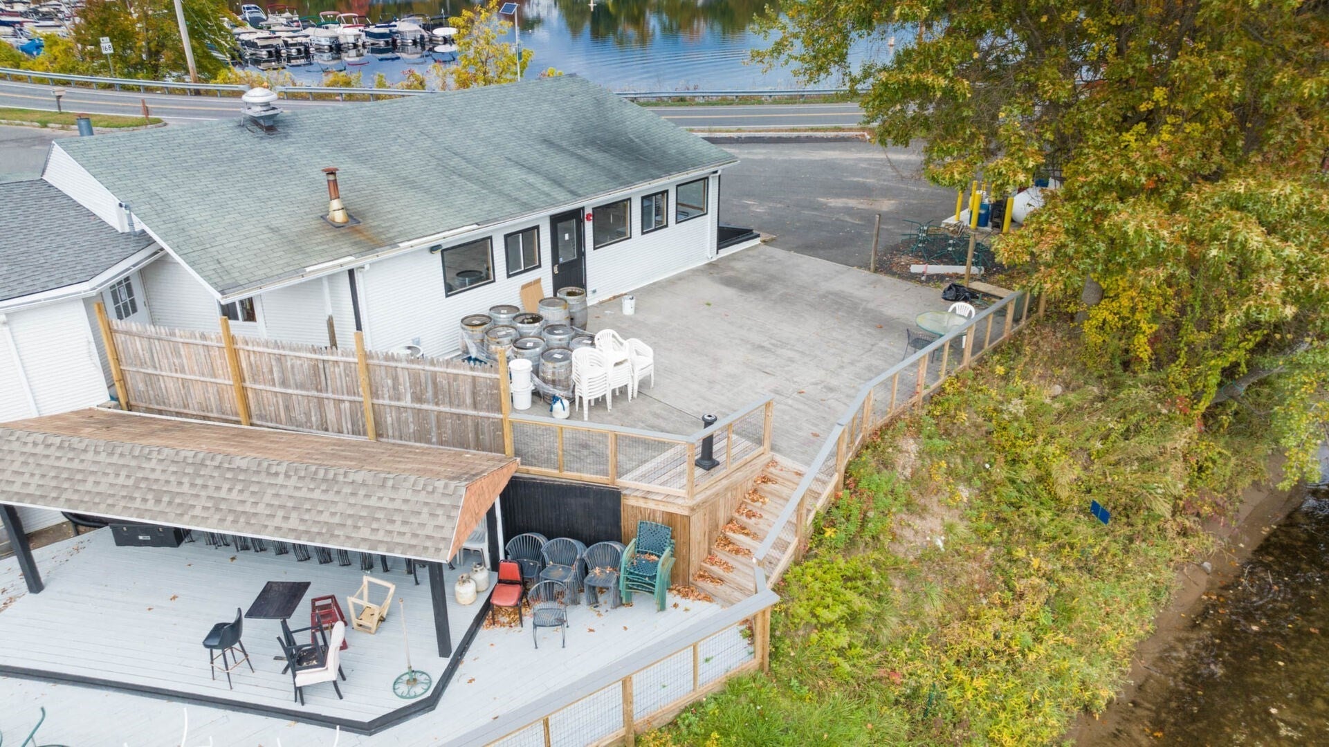 141 Congamond Rd