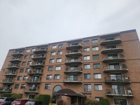 Photo of 200 Locust St #303, Lynn, MA 01904 (MLS # 73515513)