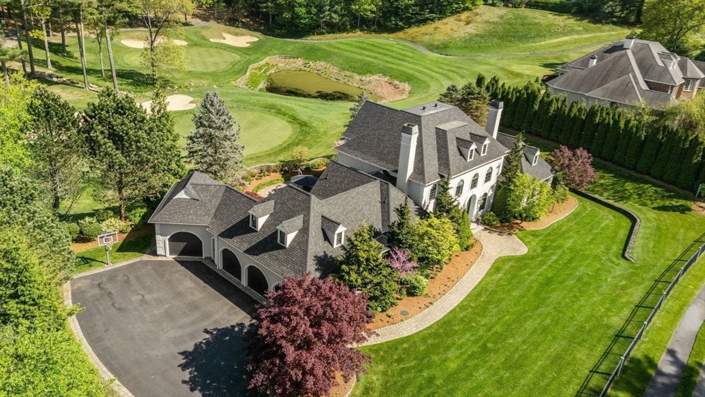 168 Country Club Way