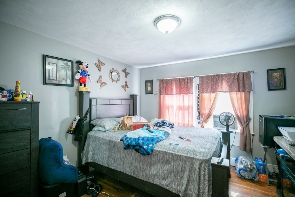 891 Belmont Ave