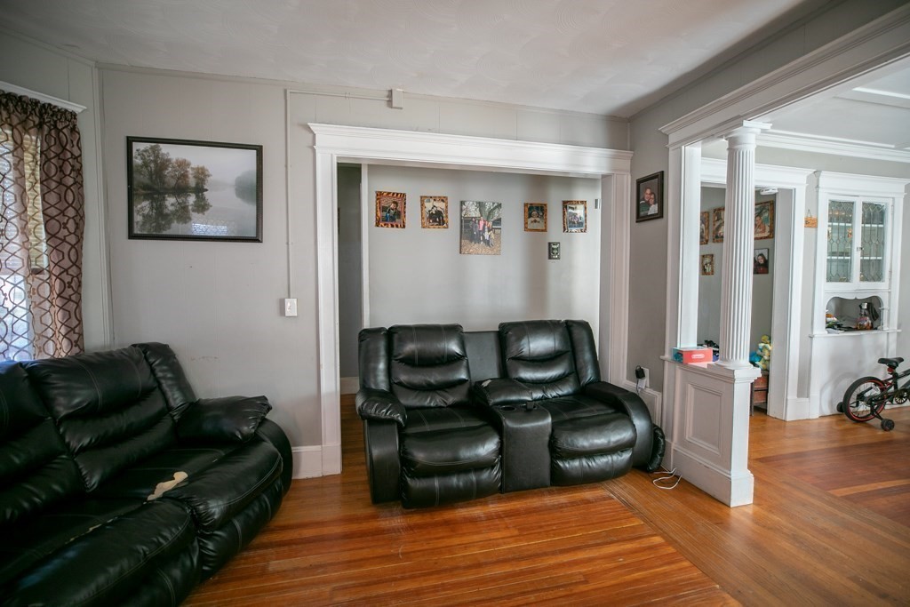 891 Belmont Ave