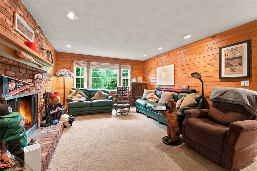 12 Swanson Rd, Framingham, MA, 12 Swanson Rd, Framingham, MA Photo #11