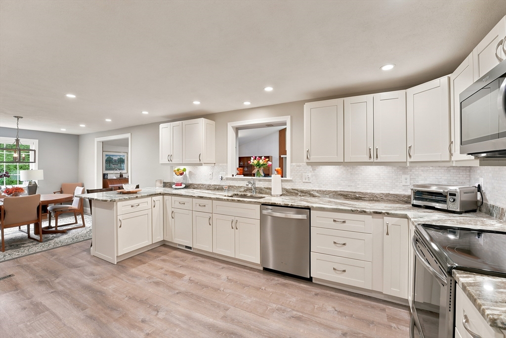 12 Swanson Rd, Framingham, MA, 12 Swanson Rd, Framingham, MA Photo #14