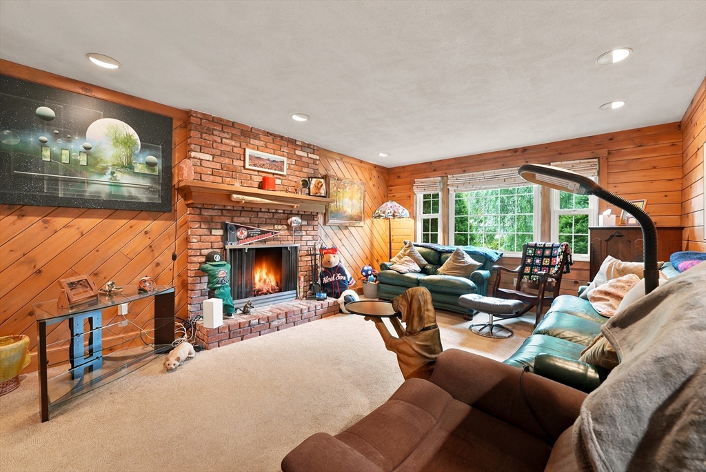12 Swanson Rd, Framingham, MA, 12 Swanson Rd, Framingham, MA Photo #12
