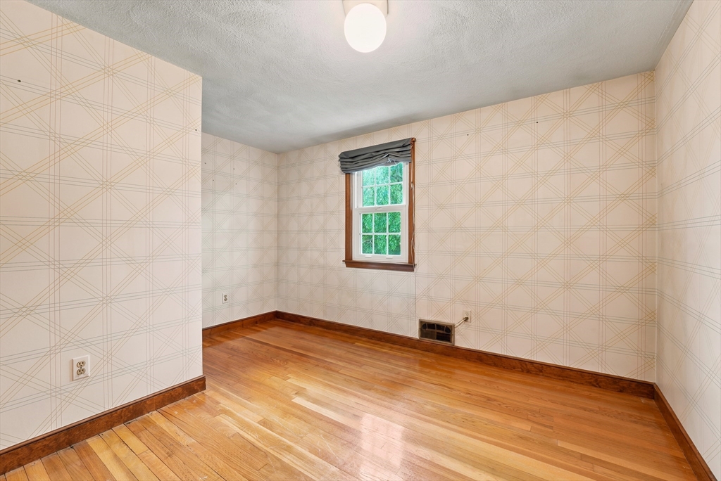 12 Swanson Rd, Framingham, MA, 12 Swanson Rd, Framingham, MA Photo #22