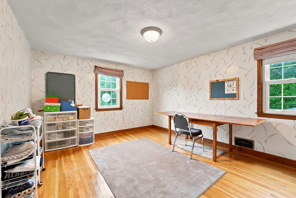 12 Swanson Rd, Framingham, MA, 12 Swanson Rd, Framingham, MA Photo #25