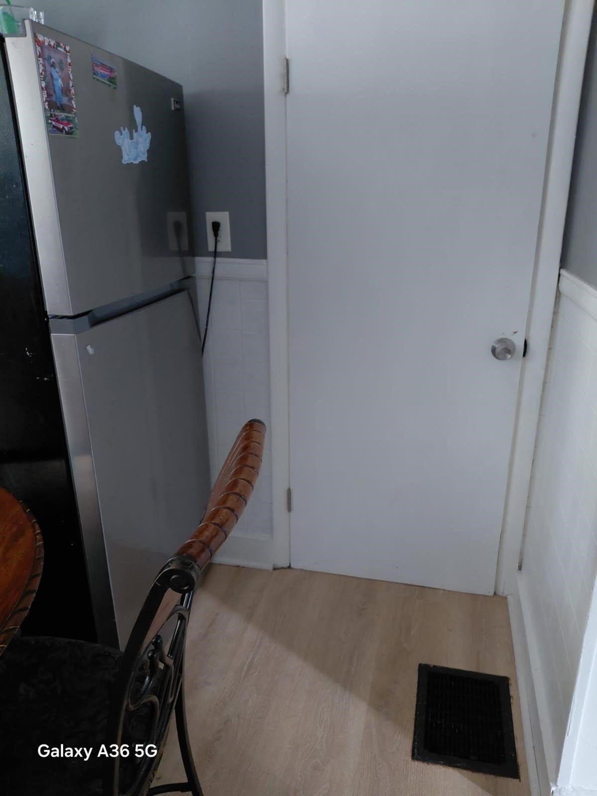 16 C St 1