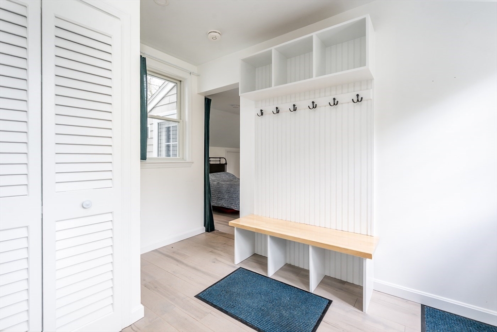 8 Elizabeth Rd