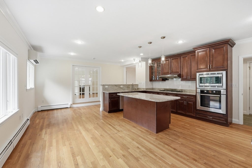8 Wilson St, Wellesley, MA, 8 Wilson St, Wellesley, MA Photo #13