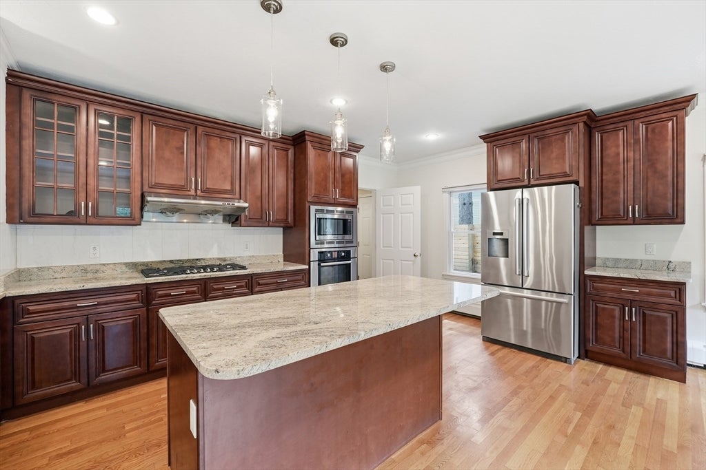 8 Wilson St, Wellesley, MA, 8 Wilson St, Wellesley, MA Photo #8