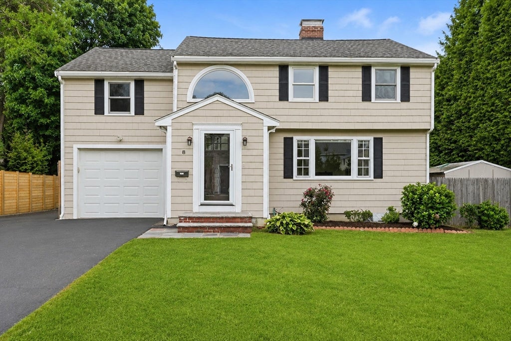 8 Wilson St, Wellesley, MA, 8 Wilson St, Wellesley, MA Photo #1