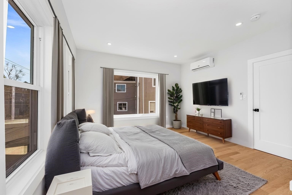 12 Sewall Ave 2