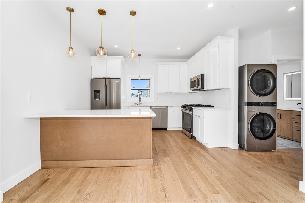 12 Sewall Ave 2