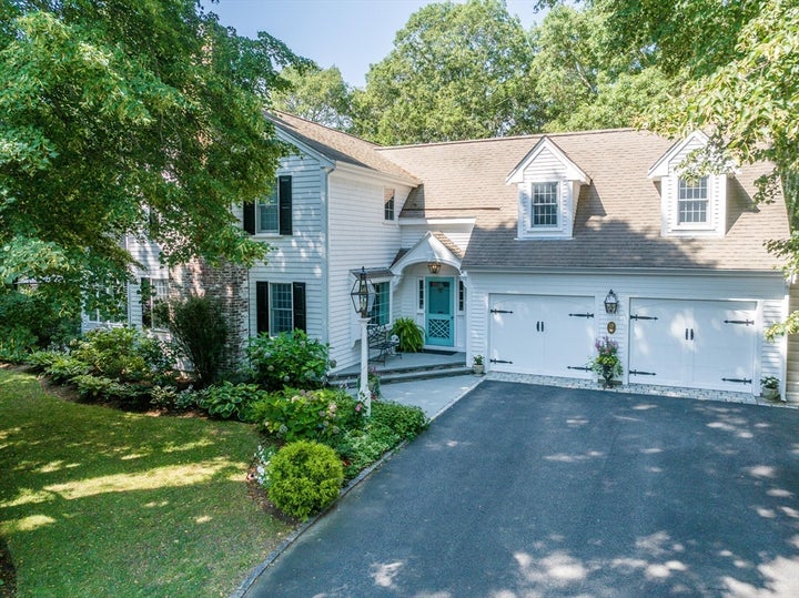 Photo 1 of 41 — 15 Long Pond Cir, Barnstable, MA 02632