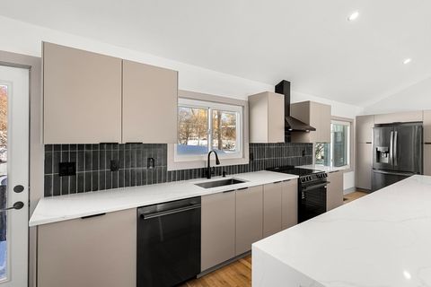 44 Foster St Danvers MA 01923