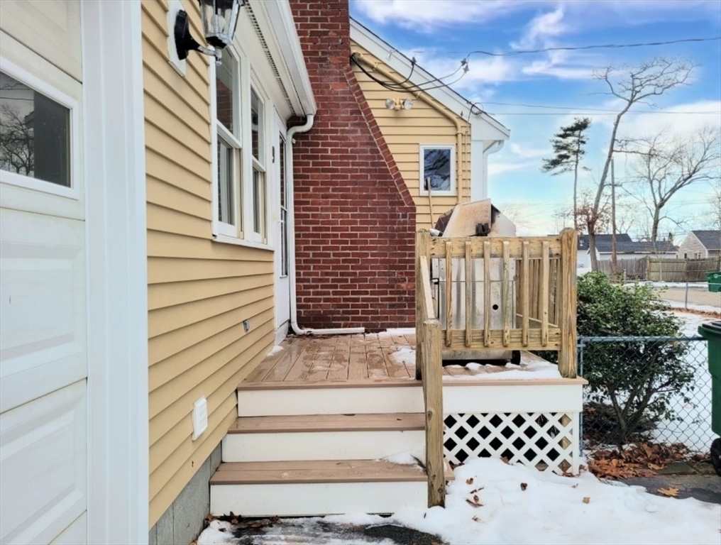 9 Cynthia Ave