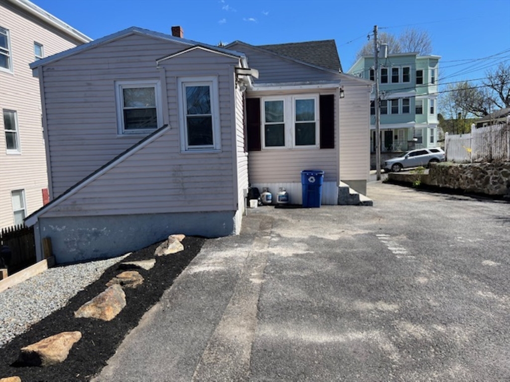 20 Montgomery St