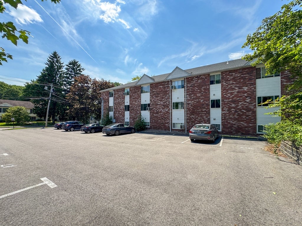 212 Fisher St #A7, North Attleboro, MA Photo #34
