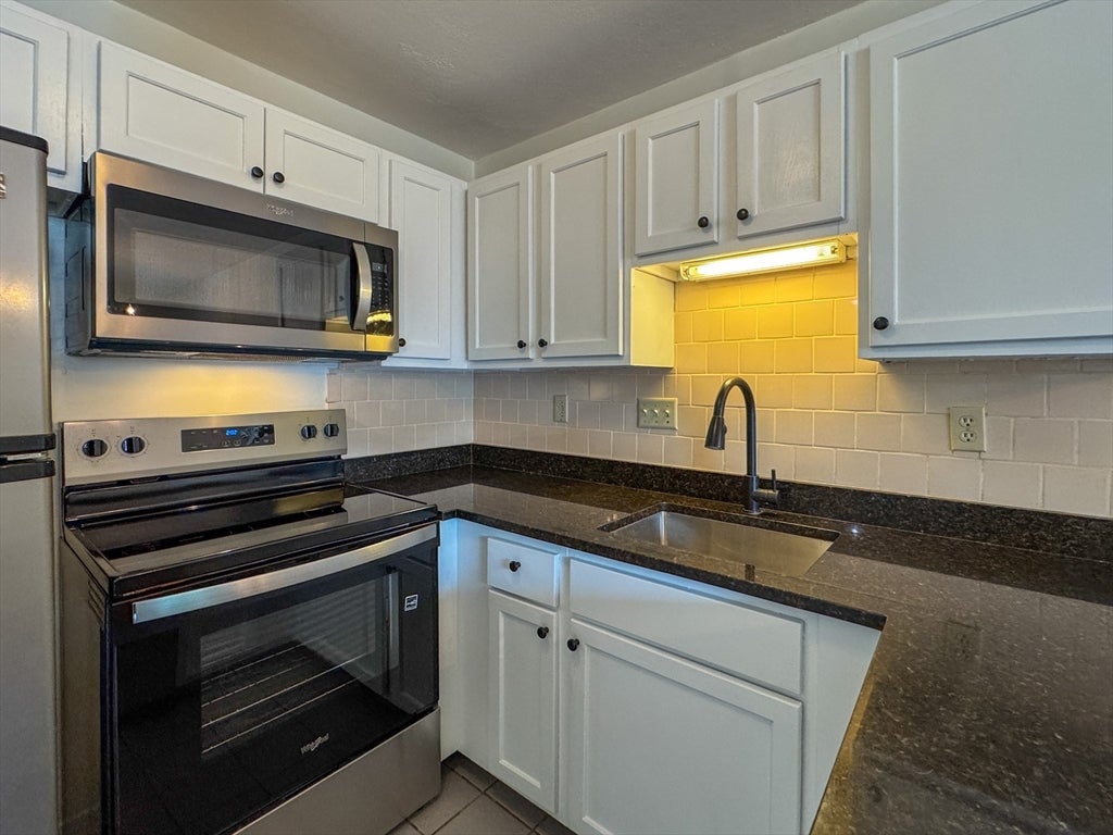212 Fisher St #A7, North Attleboro, MA Photo #10