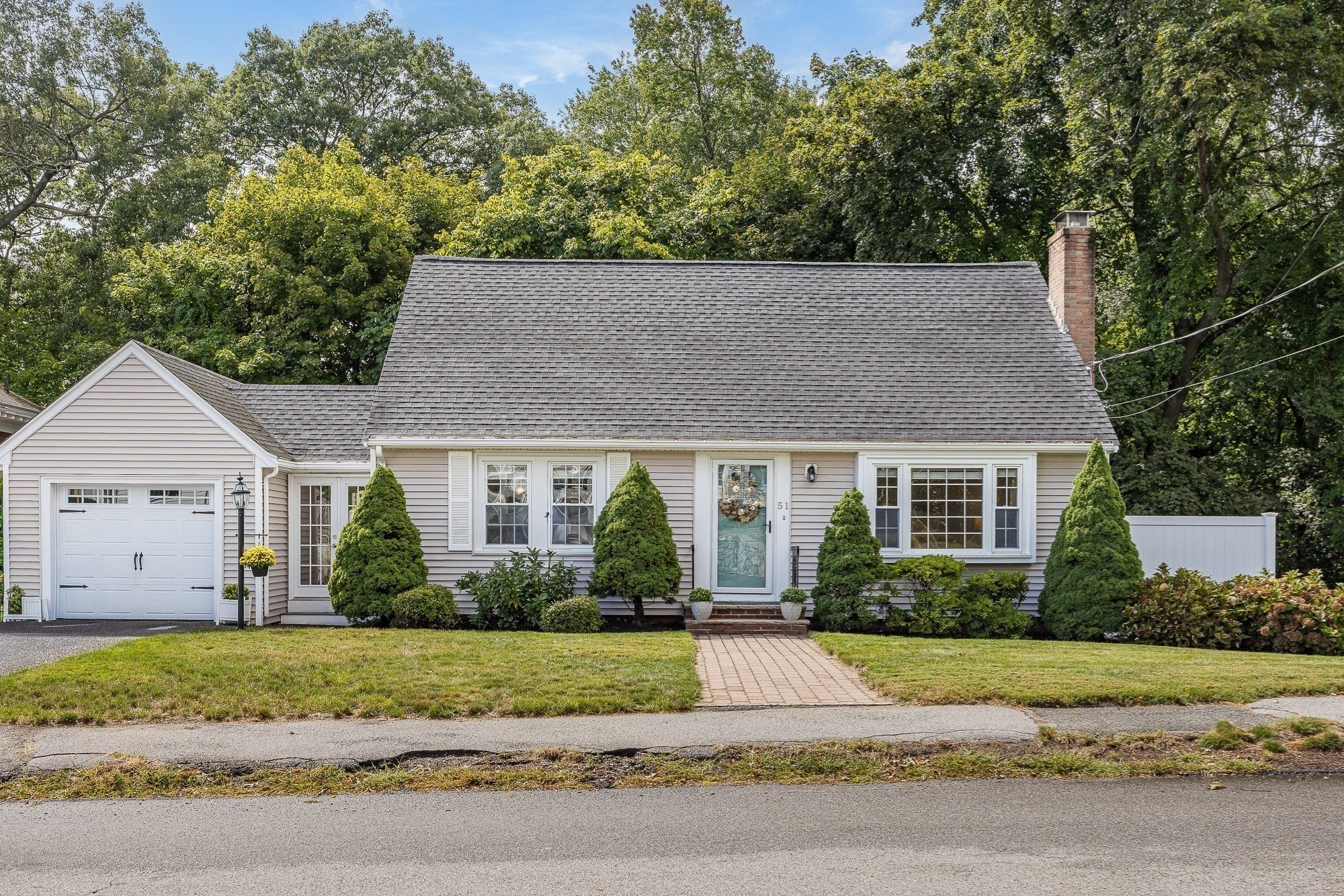 Photo of 51 Hopkins Street, Reading, MA