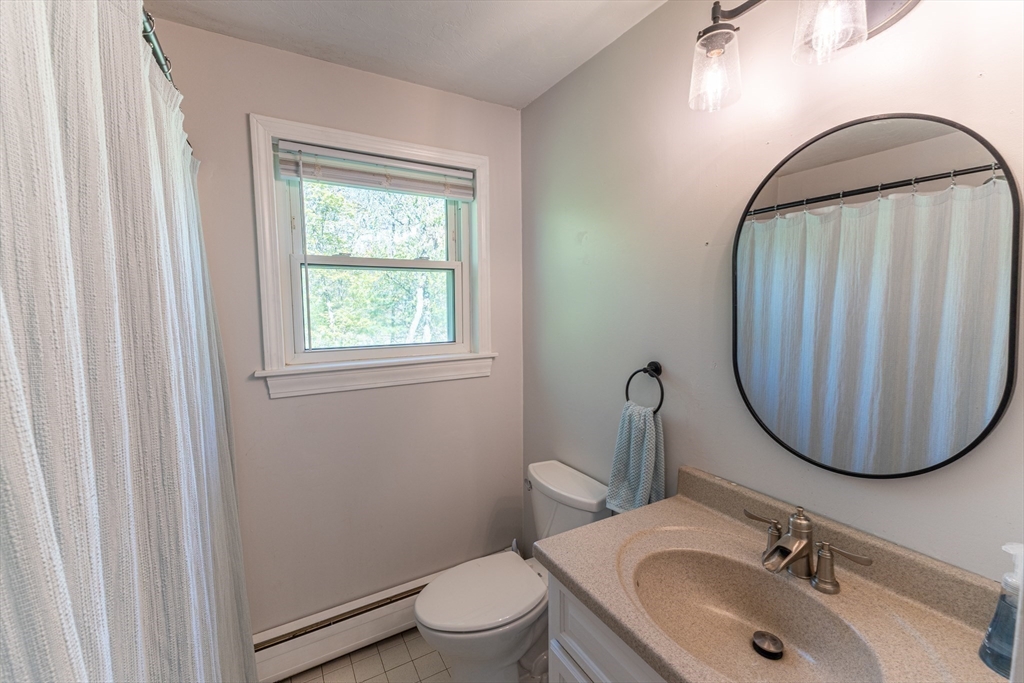 75 Fairview Park Rd, Sturbridge, MA Photo #14