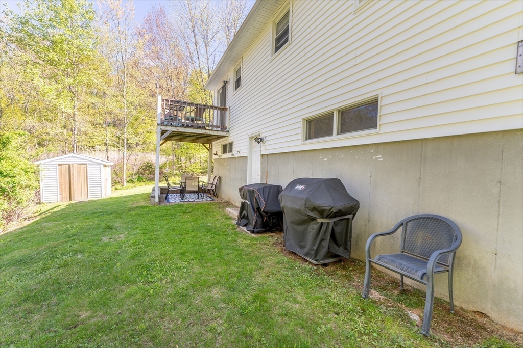 75 Fairview Park Rd, Sturbridge, MA Photo #27