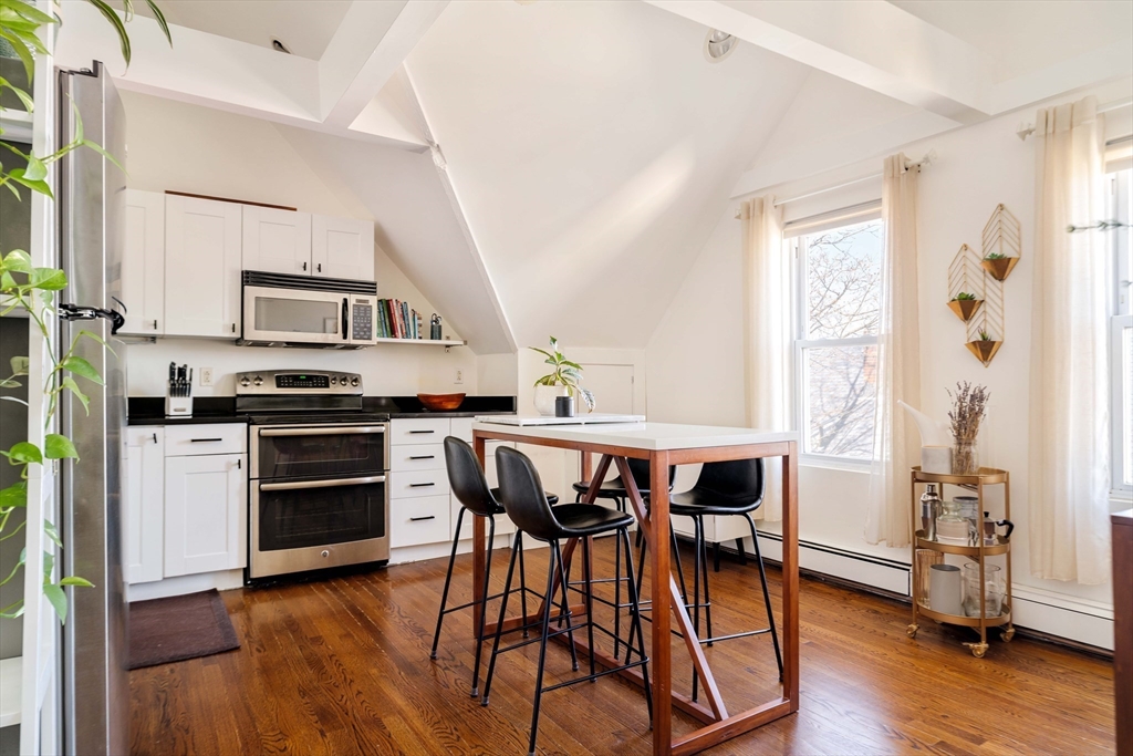 130 Massachusetts Ave 6