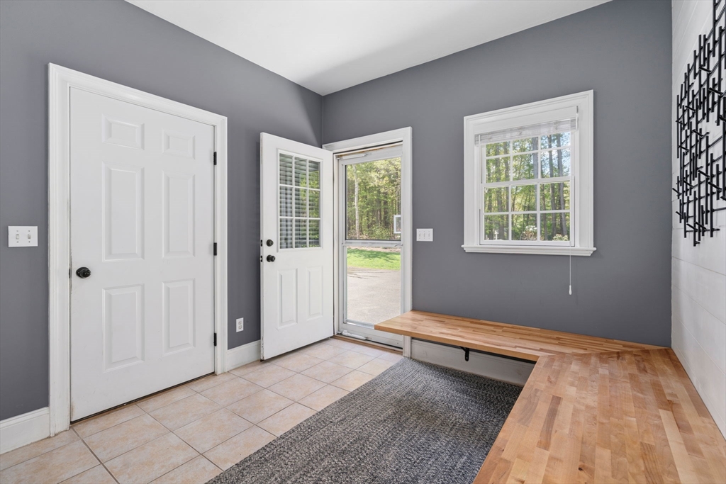 220 Newtown Road, Acton, MA Photo #16