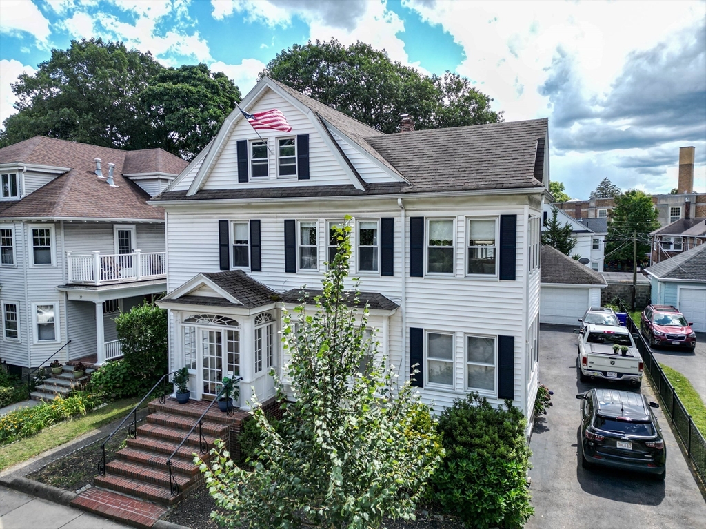 24-26 Moraine Street 24