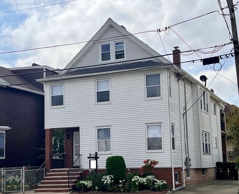 12 Wellesley St Medford MA 02155