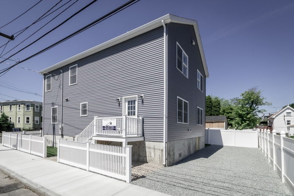 36 Floyd St