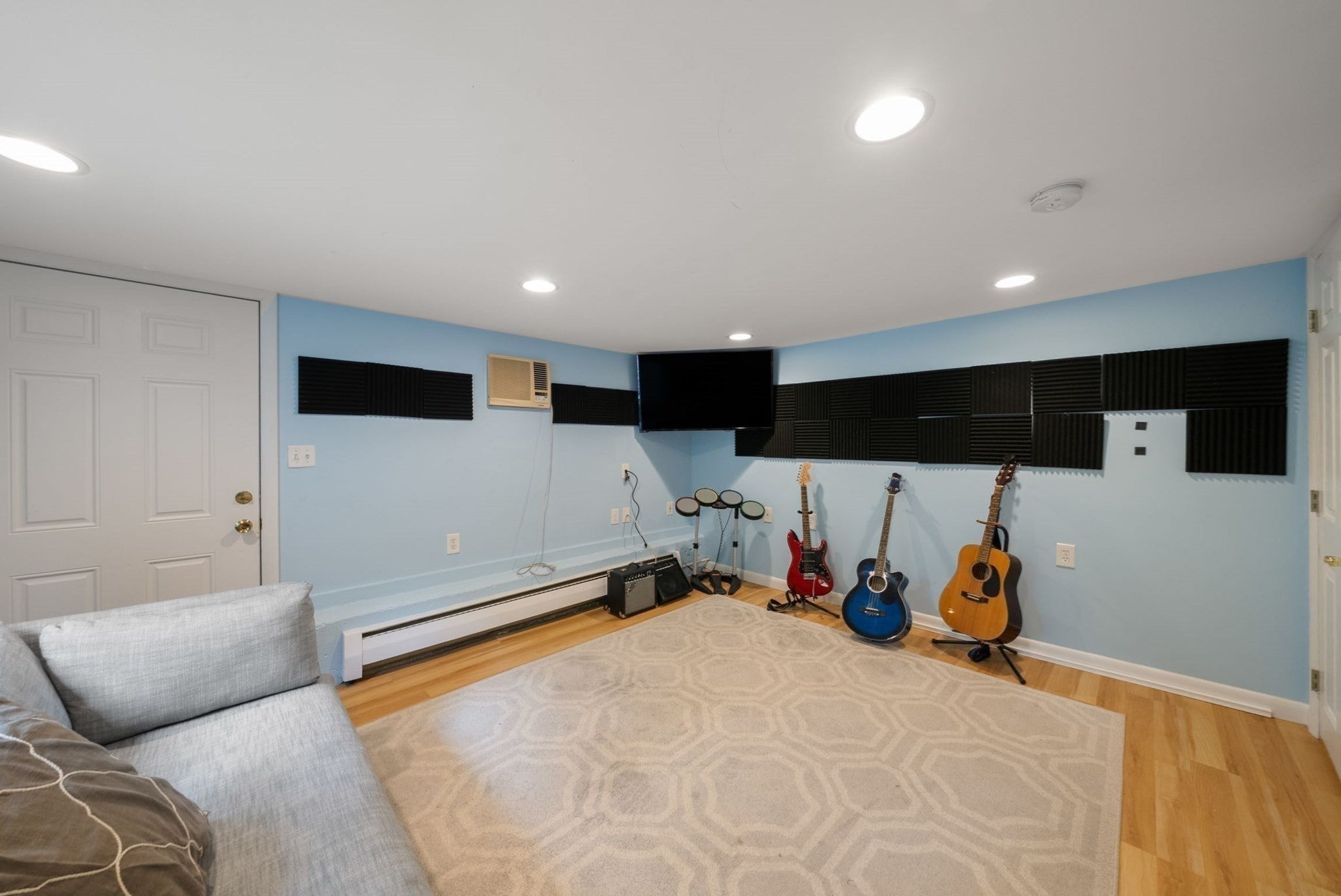 52 Damon Road, Needham, MA Photo #31