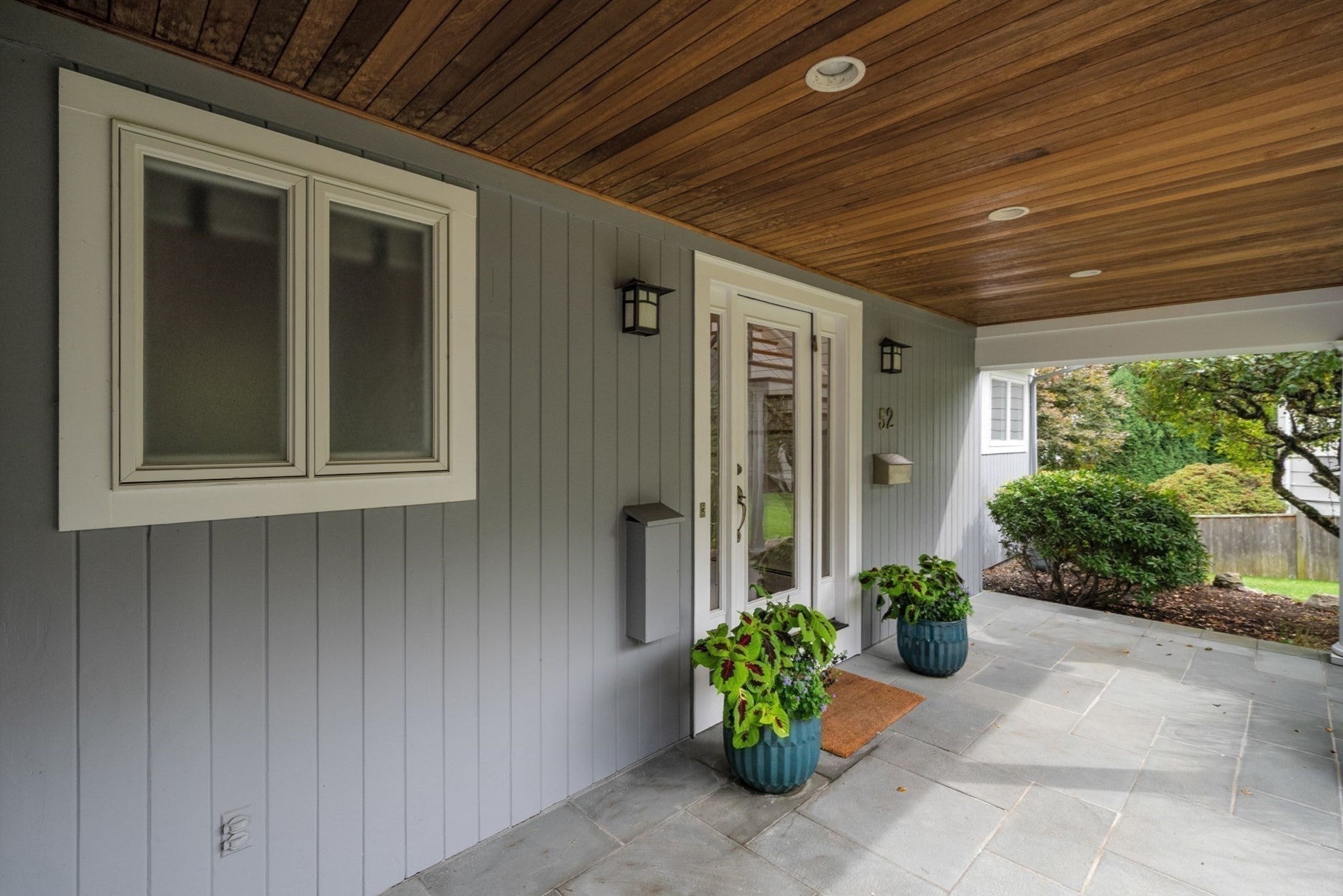 52 Damon Road, Needham, MA Photo #4