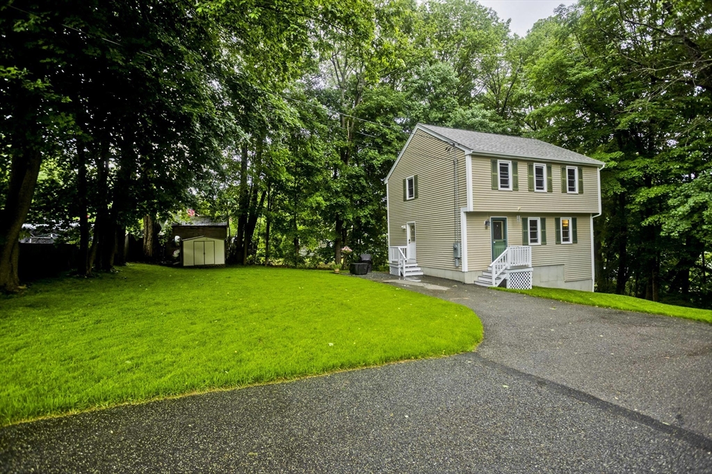 22 Porter St