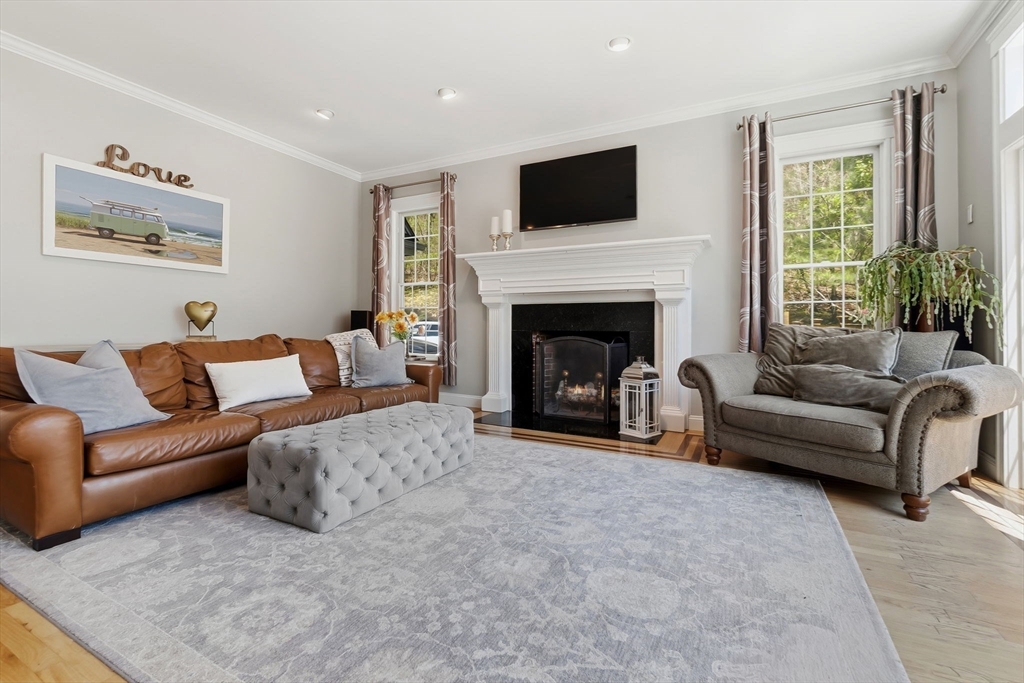1 Colonial Drive