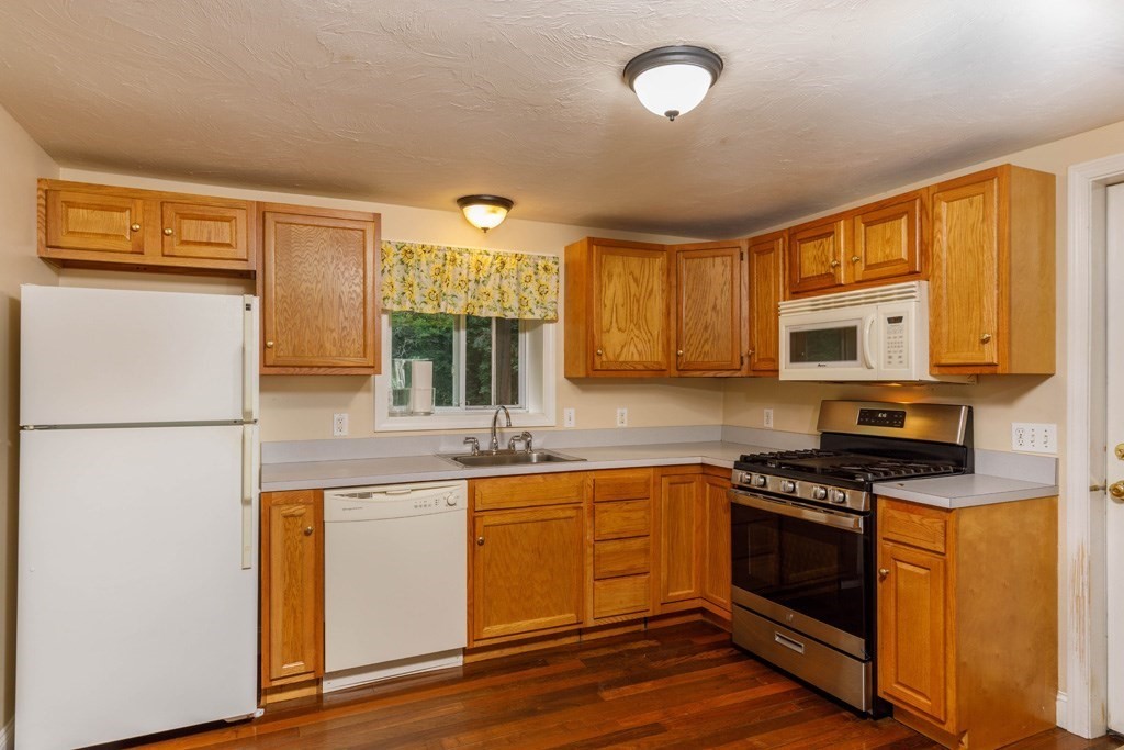 86-88 Buttrick Avenue
