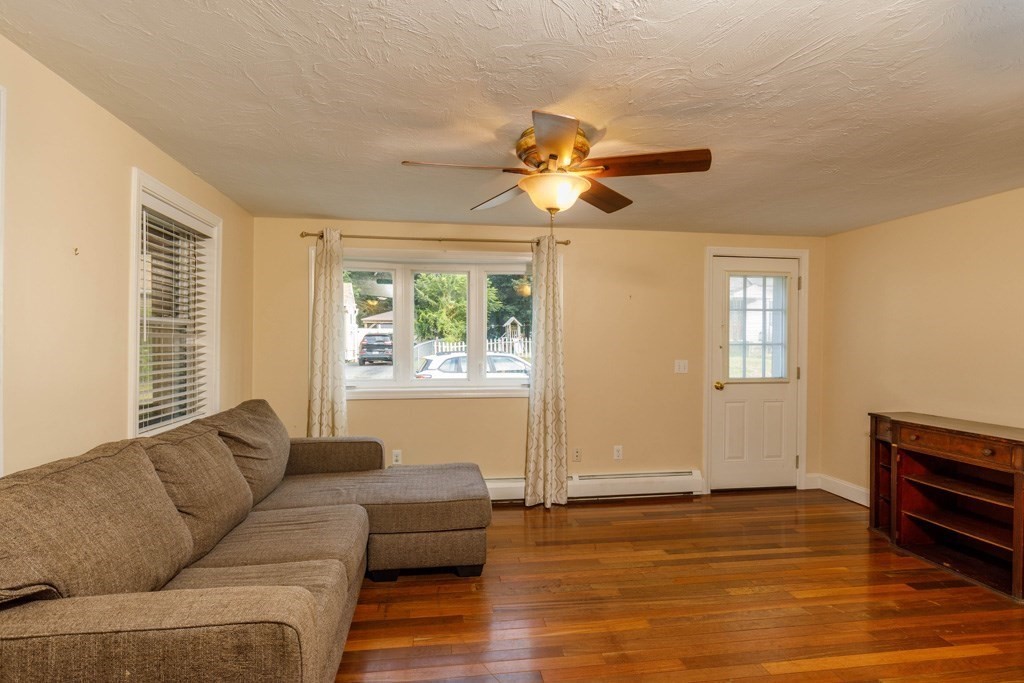 86-88 Buttrick Avenue