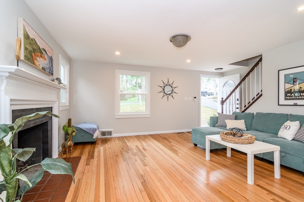 21 Nimitz Cir