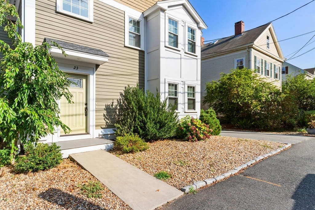 23 Locust St 2