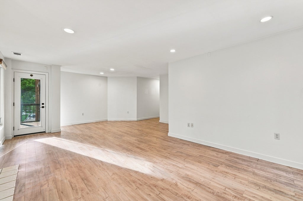 770 Salisbury ST #322, Worcester, MA, 770 Salisbury ST #322, Worcester, MA Photo #12