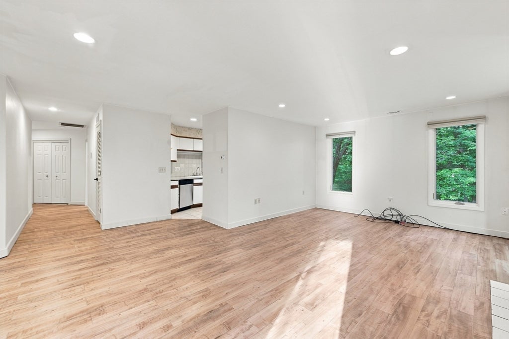 770 Salisbury ST #322, Worcester, MA, 770 Salisbury ST #322, Worcester, MA Photo #13