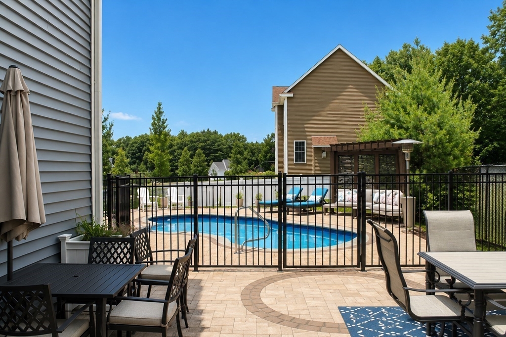 7 Tabor Rd
